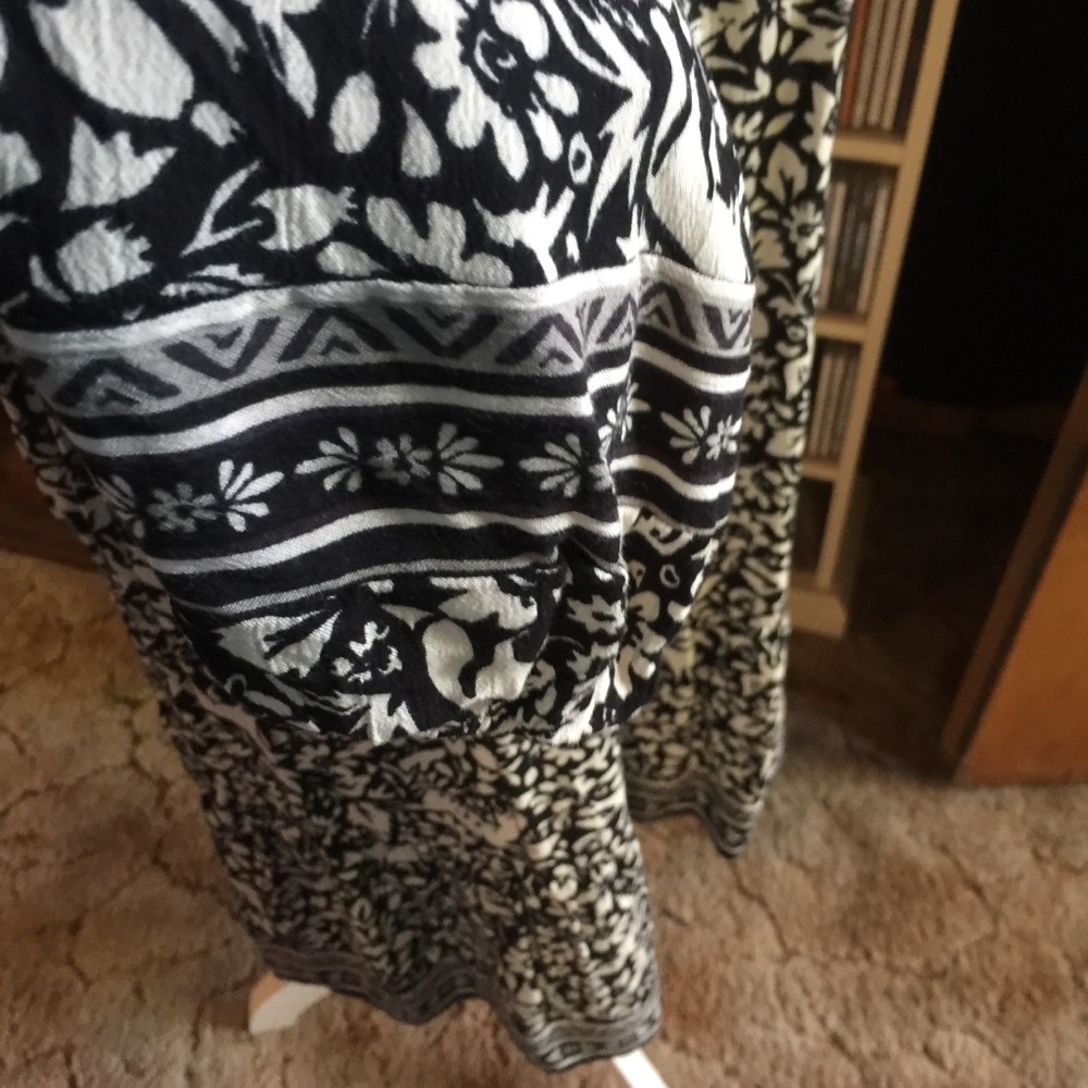 Old Navy Dress - Picture 3 of 8